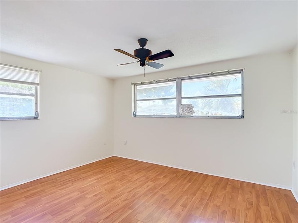 En Venta: $200,000 (2 camas, 2 baños, 1150 Pies cuadrados)