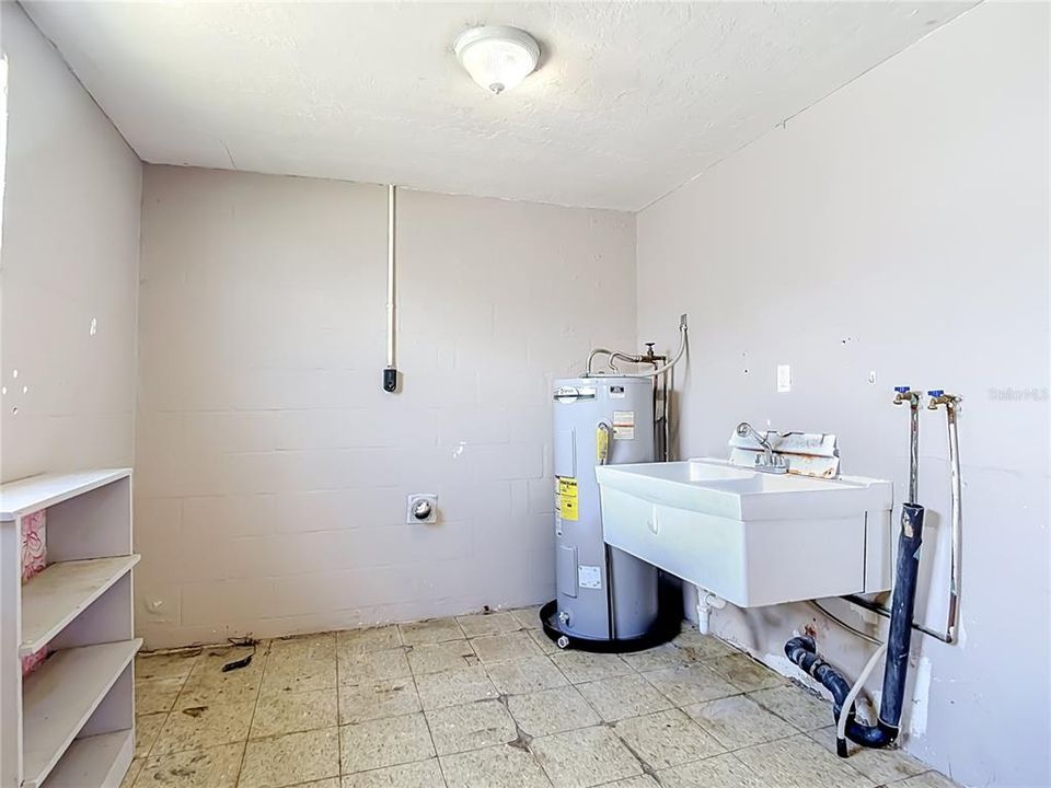 En Venta: $200,000 (2 camas, 2 baños, 1150 Pies cuadrados)