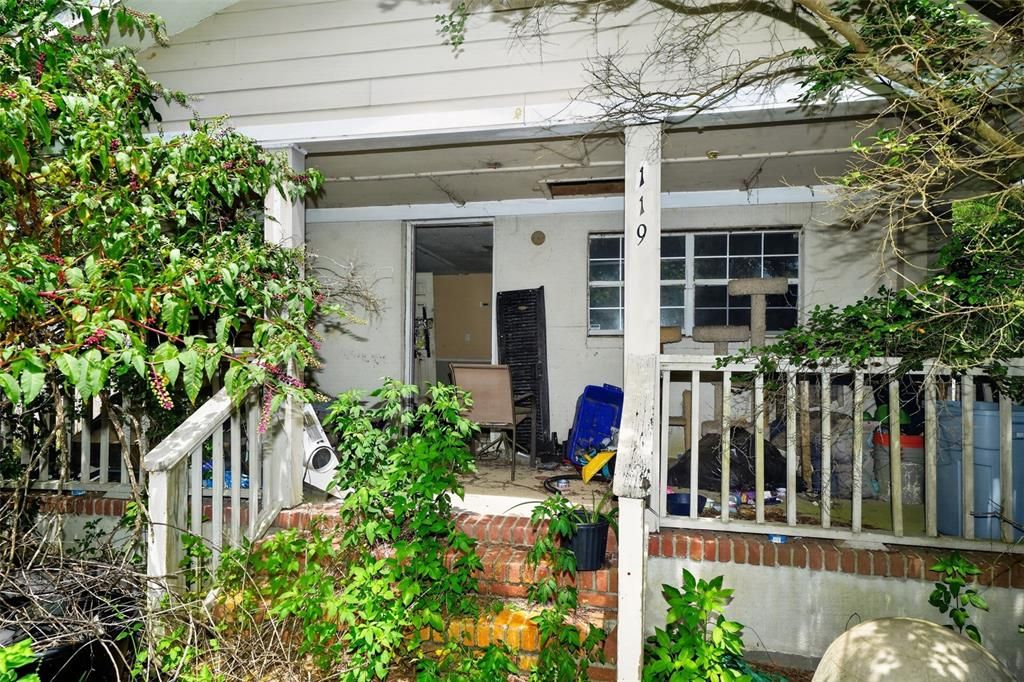 For Sale: $75,000 (3 beds, 1 baths, 1120 Square Feet)