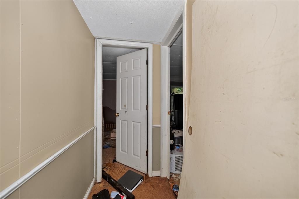 For Sale: $75,000 (3 beds, 1 baths, 1120 Square Feet)