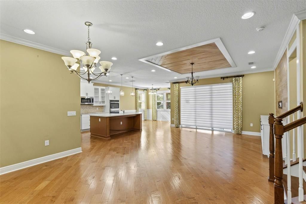 For Sale: $574,900 (3 beds, 4 baths, 2951 Square Feet)
