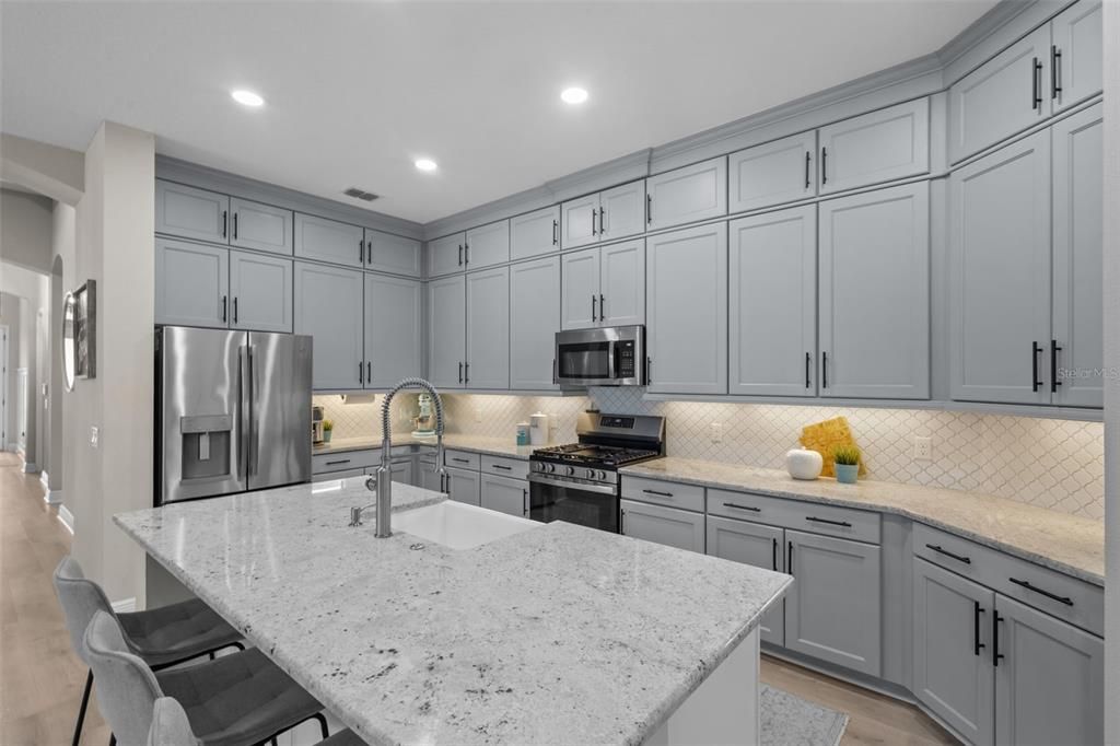 For Sale: $625,000 (4 beds, 3 baths, 2225 Square Feet)