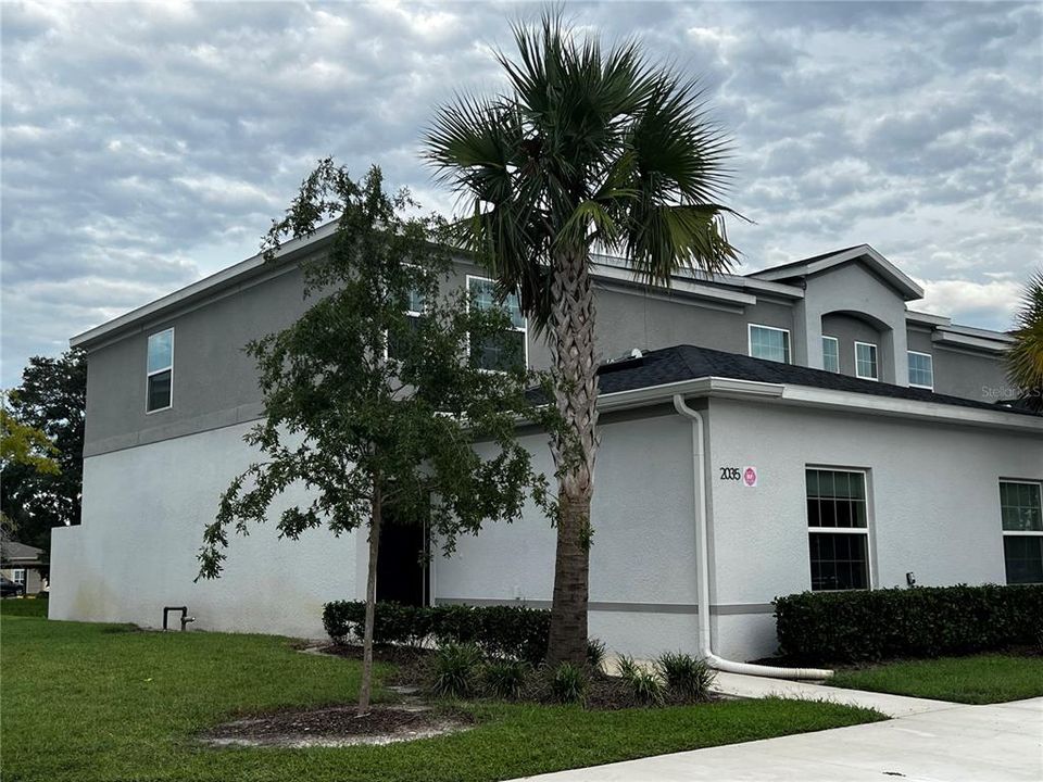 For Rent: $2,200 (3 beds, 2 baths, 1548 Square Feet)