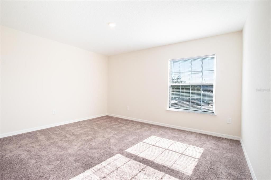 For Rent: $2,200 (3 beds, 2 baths, 1548 Square Feet)