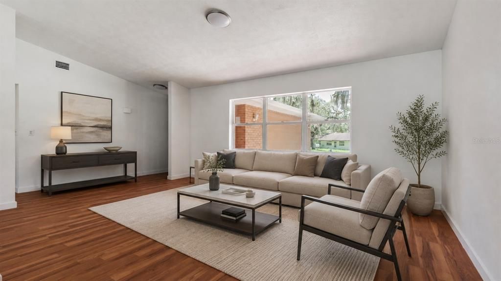 For Sale: $260,000 (4 beds, 2 baths, 1388 Square Feet)
