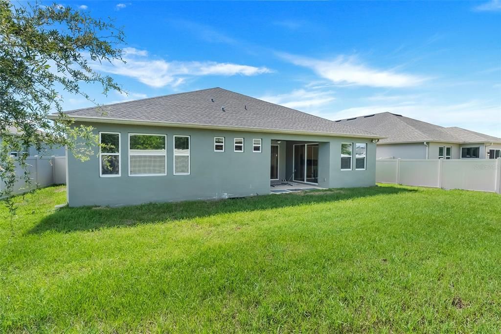 En Venta: $570,000 (4 camas, 3 baños, 2543 Pies cuadrados)