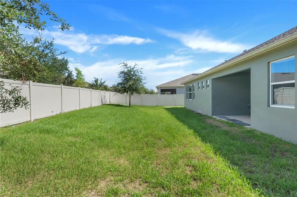 En Venta: $570,000 (4 camas, 3 baños, 2543 Pies cuadrados)
