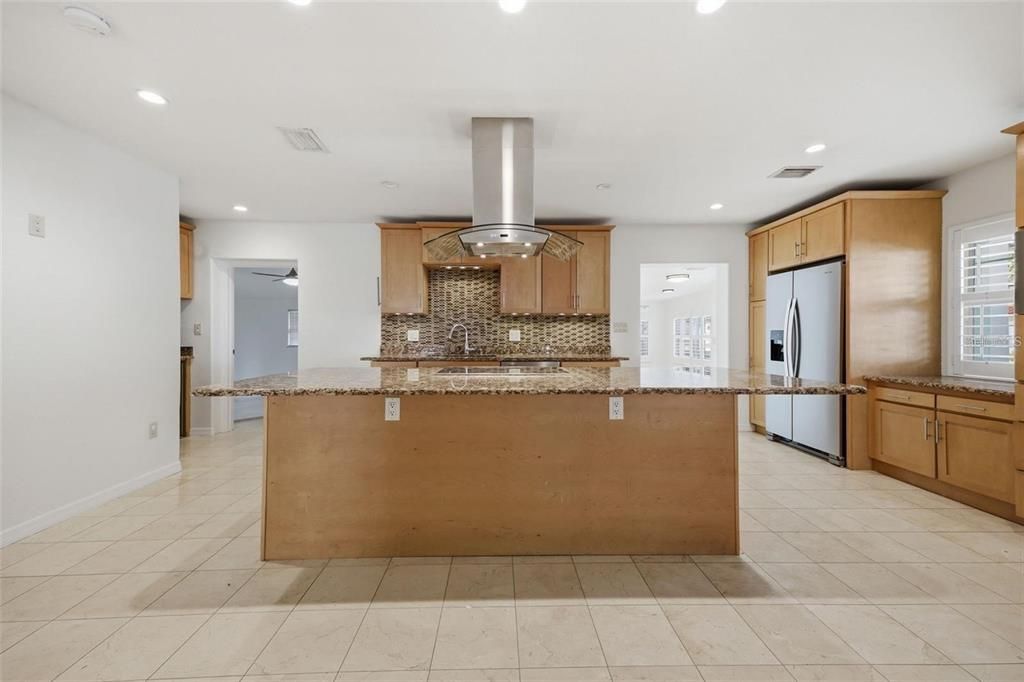 For Rent: $5,300 (3 beds, 3 baths, 2252 Square Feet)