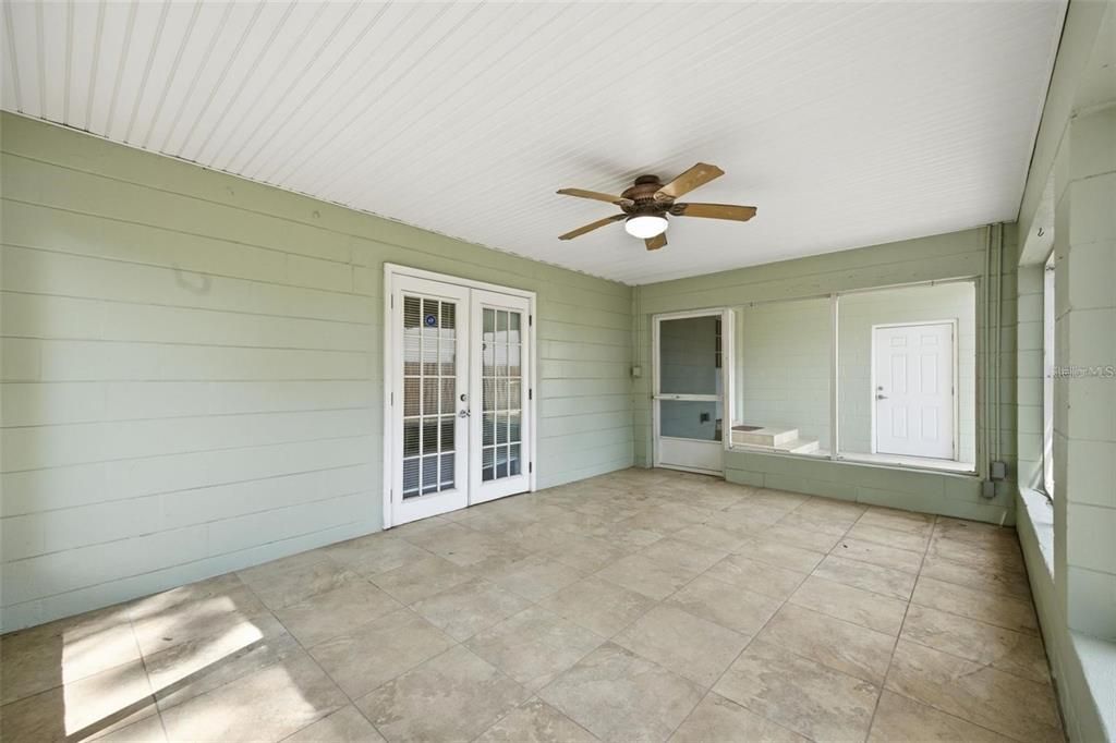 For Rent: $5,300 (3 beds, 3 baths, 2252 Square Feet)