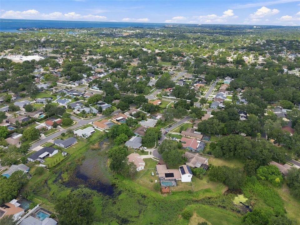 En Venta: $557,700 (4 camas, 3 baños, 1762 Pies cuadrados)