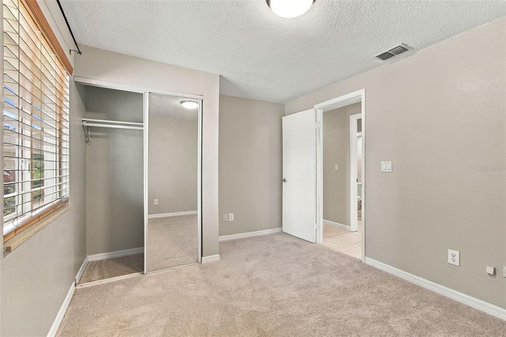 En Venta: $557,700 (4 camas, 3 baños, 1762 Pies cuadrados)