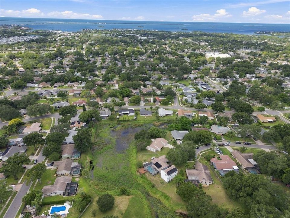 En Venta: $557,700 (4 camas, 3 baños, 1762 Pies cuadrados)