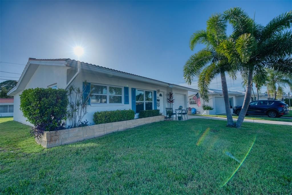 En Venta: $279,999 (2 camas, 2 baños, 1097 Pies cuadrados)