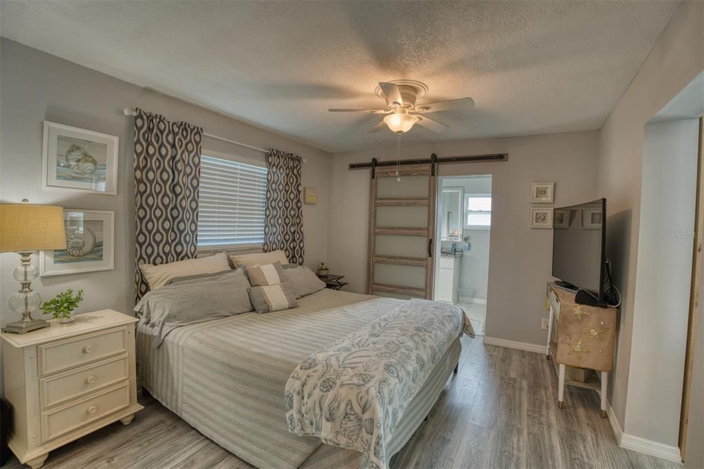 En Venta: $279,999 (2 camas, 2 baños, 1097 Pies cuadrados)