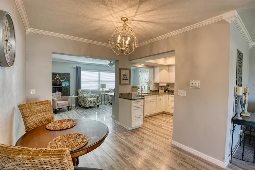 En Venta: $279,999 (2 camas, 2 baños, 1097 Pies cuadrados)