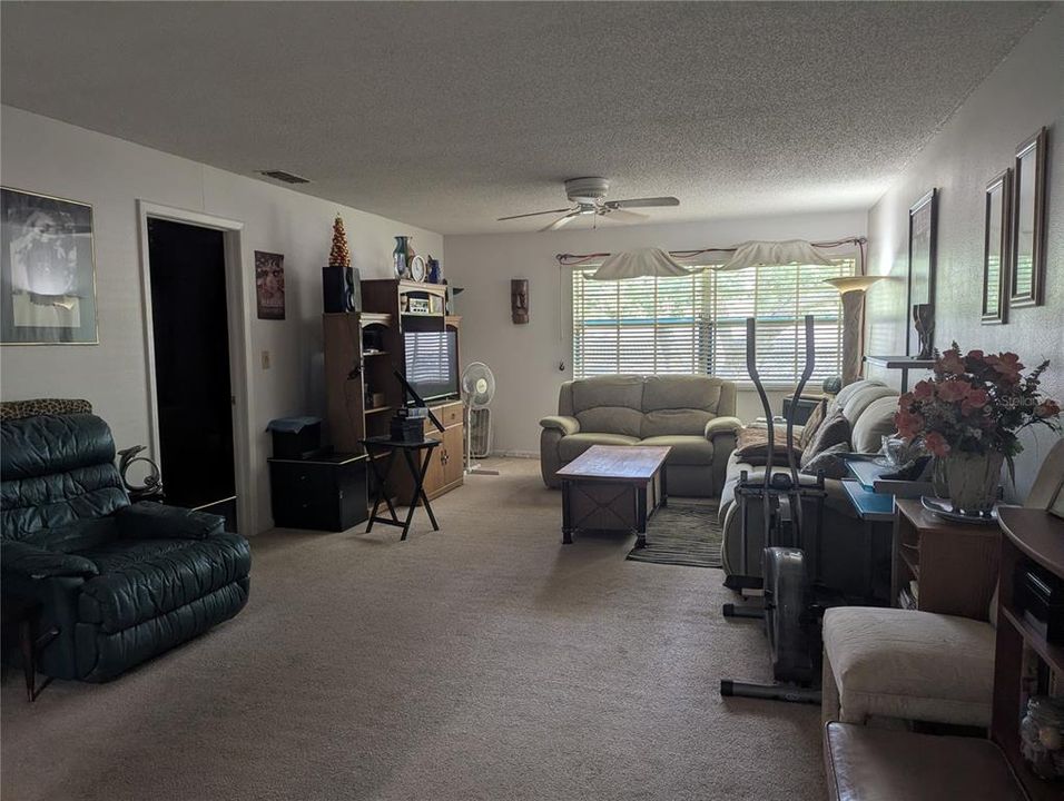 En Venta: $150,000 (2 camas, 2 baños, 1150 Pies cuadrados)