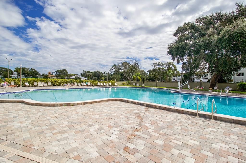 En Venta: $150,000 (2 camas, 2 baños, 1100 Pies cuadrados)