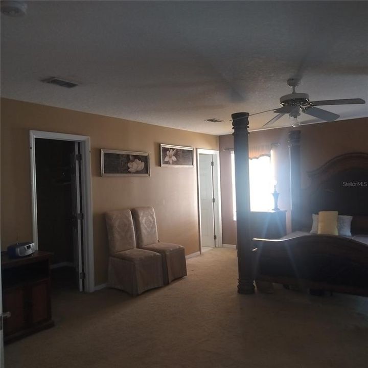 For Sale: $429,990 (5 beds, 4 baths, 3396 Square Feet)