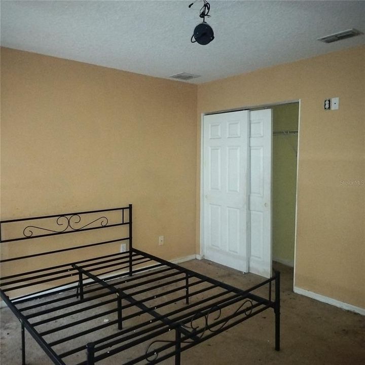 For Sale: $429,990 (5 beds, 4 baths, 3396 Square Feet)