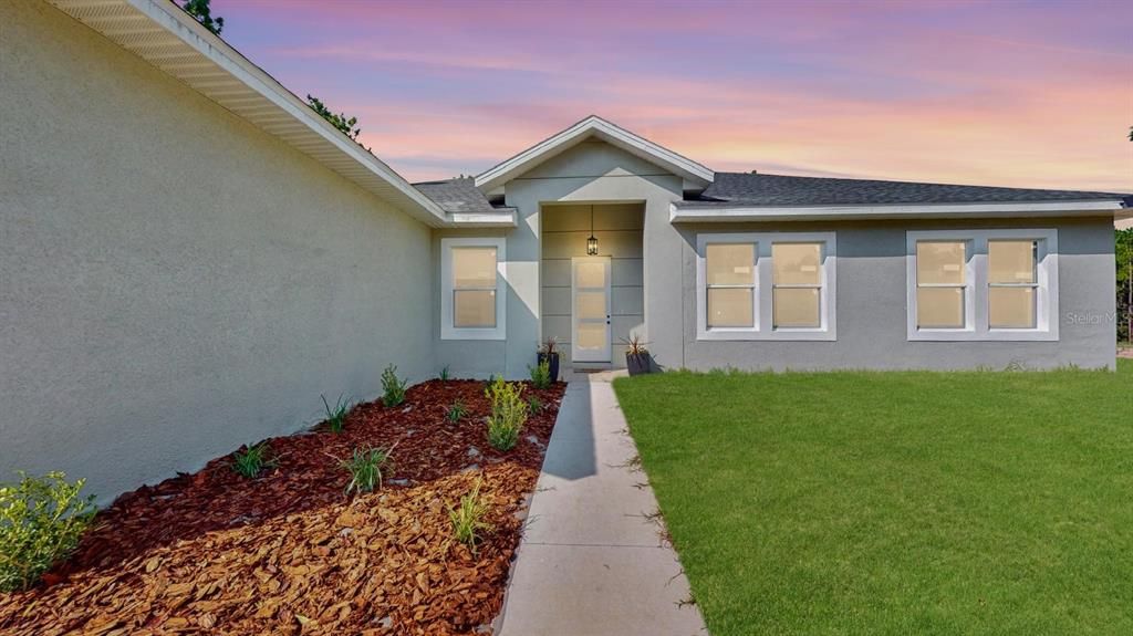 For Sale: $359,000 (3 beds, 2 baths, 1612 Square Feet)