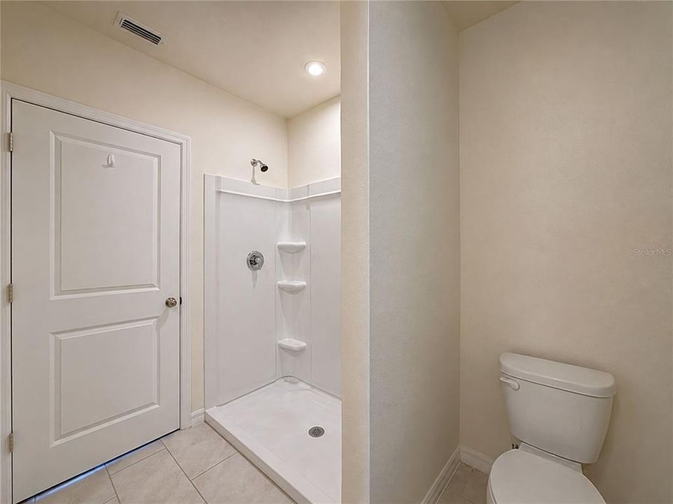 В аренду: $1,795 (3 спален, 2 ванн, 1504 Квадратных фут)