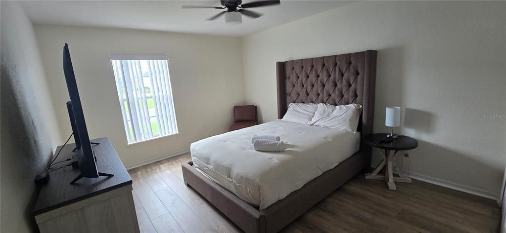 For Rent: $2,300 (3 beds, 3 baths, 1512 Square Feet)