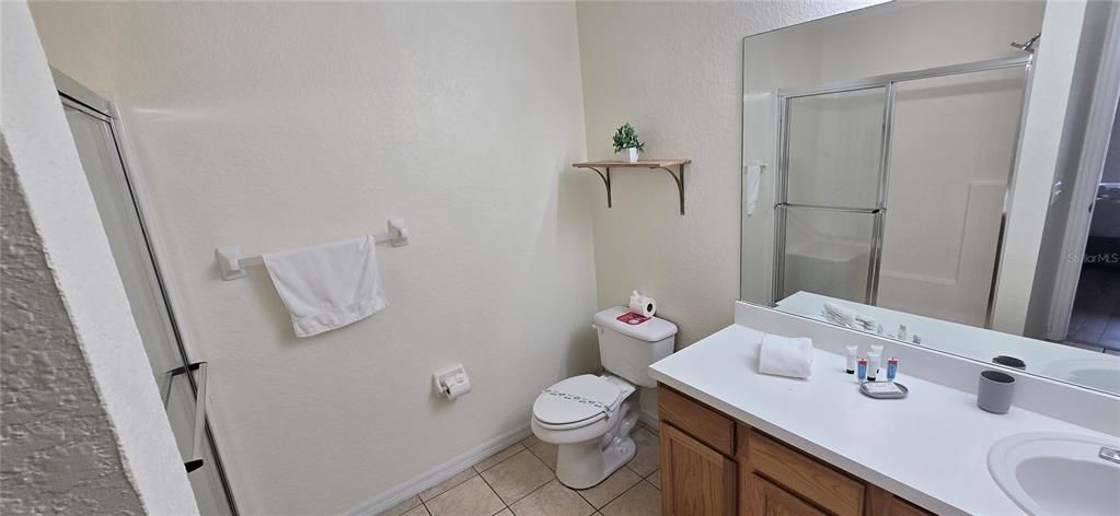 For Rent: $2,300 (3 beds, 3 baths, 1512 Square Feet)