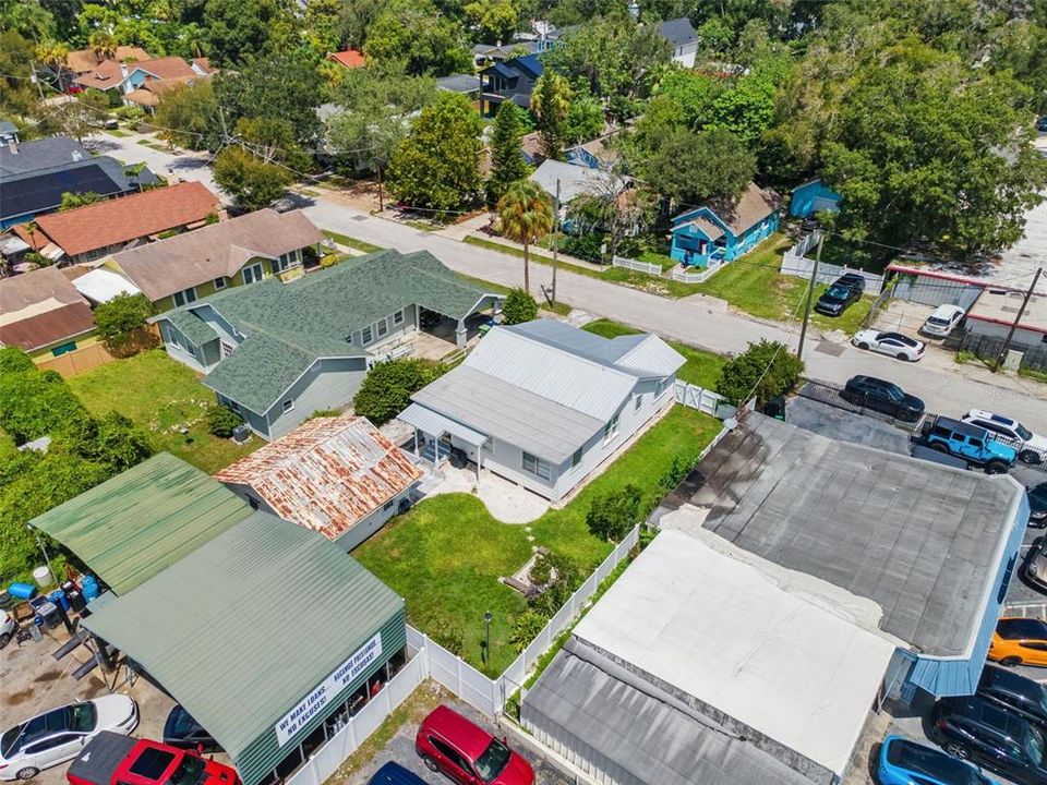 For Sale: $499,999 (3 beds, 2 baths, 1264 Square Feet)