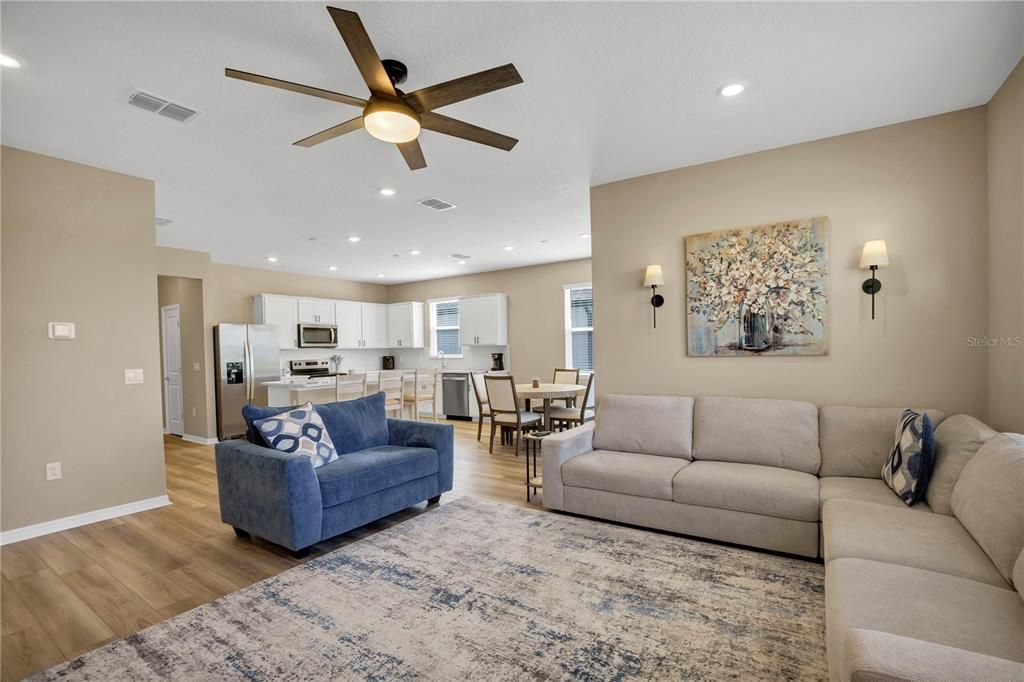 For Sale: $430,000 (4 beds, 2 baths, 1850 Square Feet)