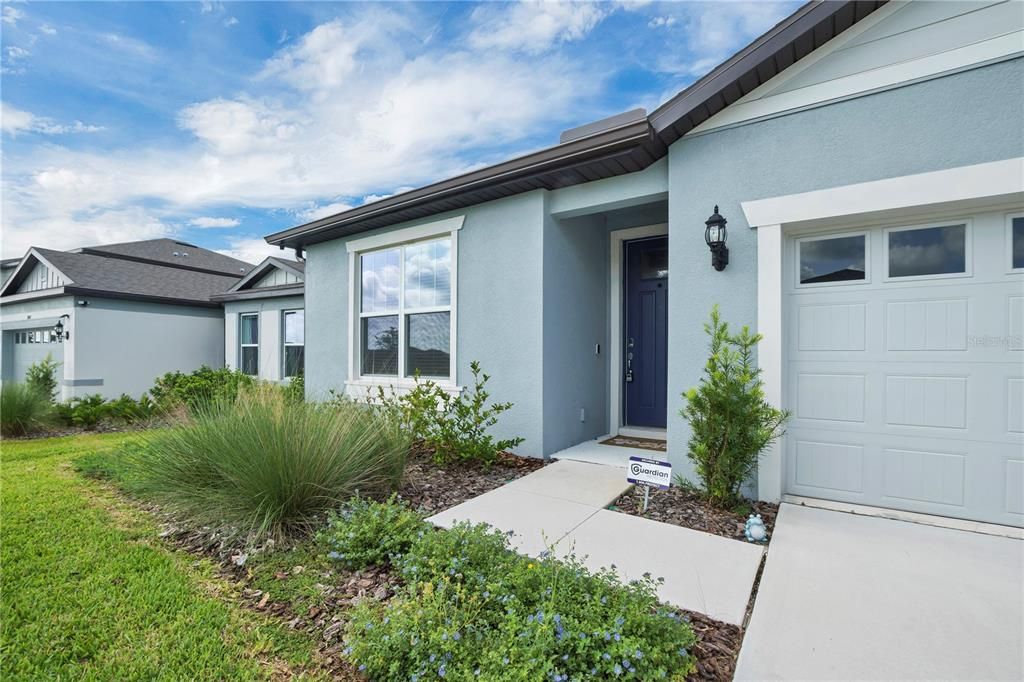 For Sale: $430,000 (4 beds, 2 baths, 1850 Square Feet)