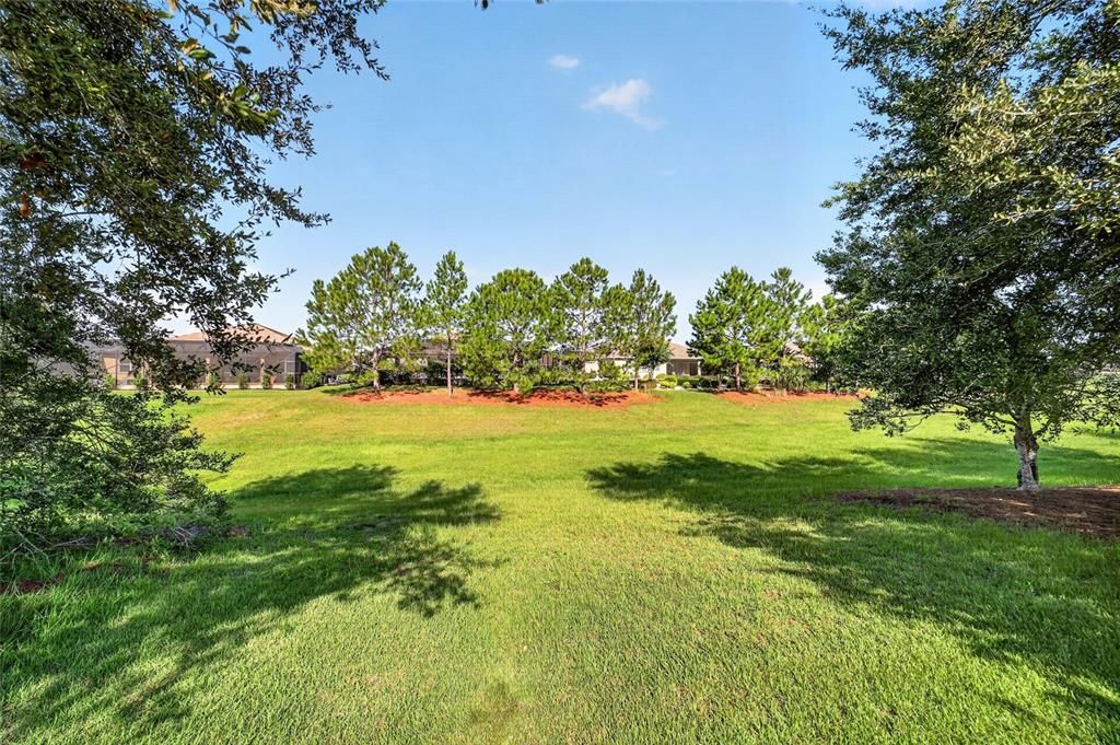 For Sale: $399,900 (3 beds, 2 baths, 2330 Square Feet)
