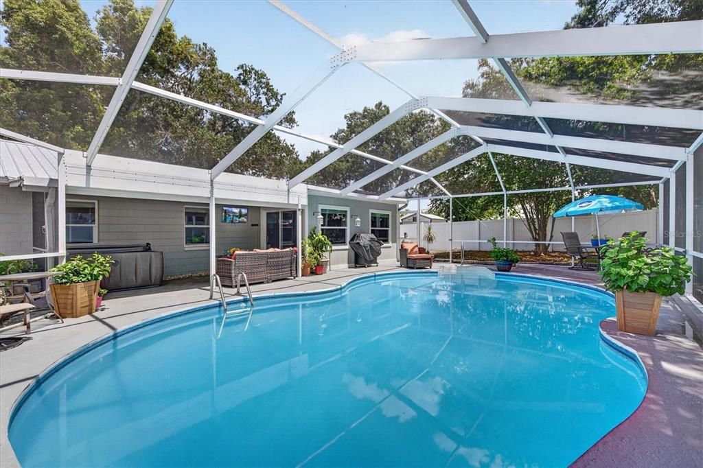 For Sale: $379,900 (3 beds, 2 baths, 1346 Square Feet)