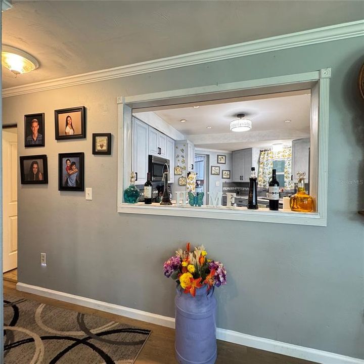 For Sale: $349,900 (3 beds, 2 baths, 1392 Square Feet)