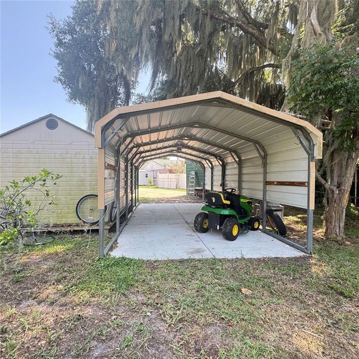 For Sale: $349,900 (3 beds, 2 baths, 1392 Square Feet)