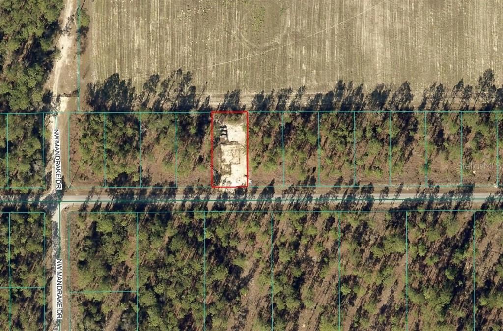 En Venta: $14,000 (0.25 acres)