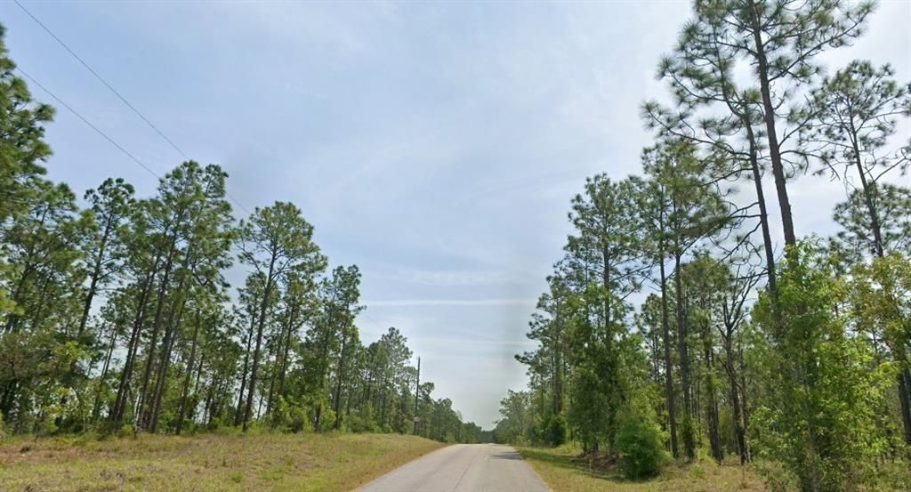 En Venta: $14,000 (0.25 acres)