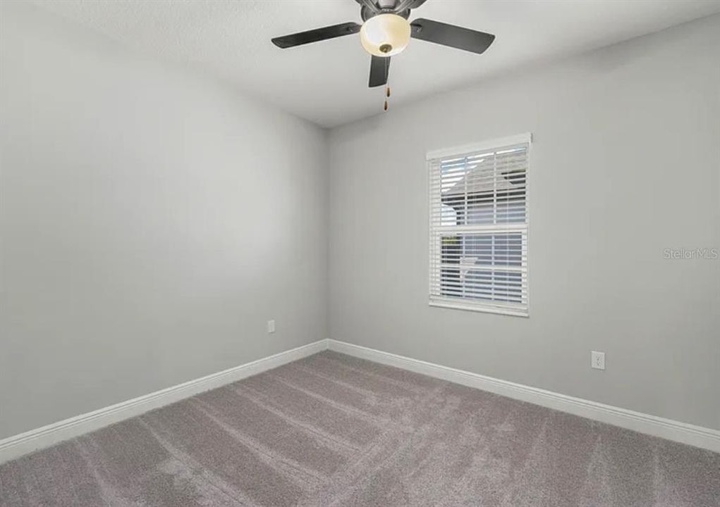 For Rent: $3,200 (4 beds, 2 baths, 1817 Square Feet)