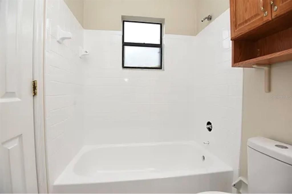 В аренду: $1,695 (2 спален, 2 ванн, 1200 Квадратных фут)