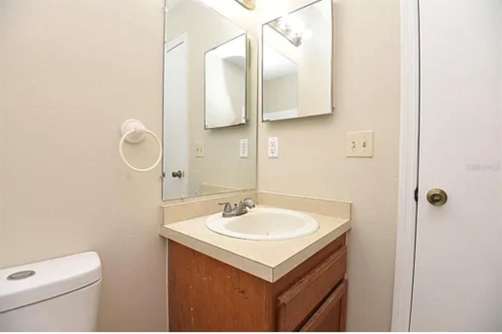 В аренду: $1,695 (2 спален, 2 ванн, 1200 Квадратных фут)
