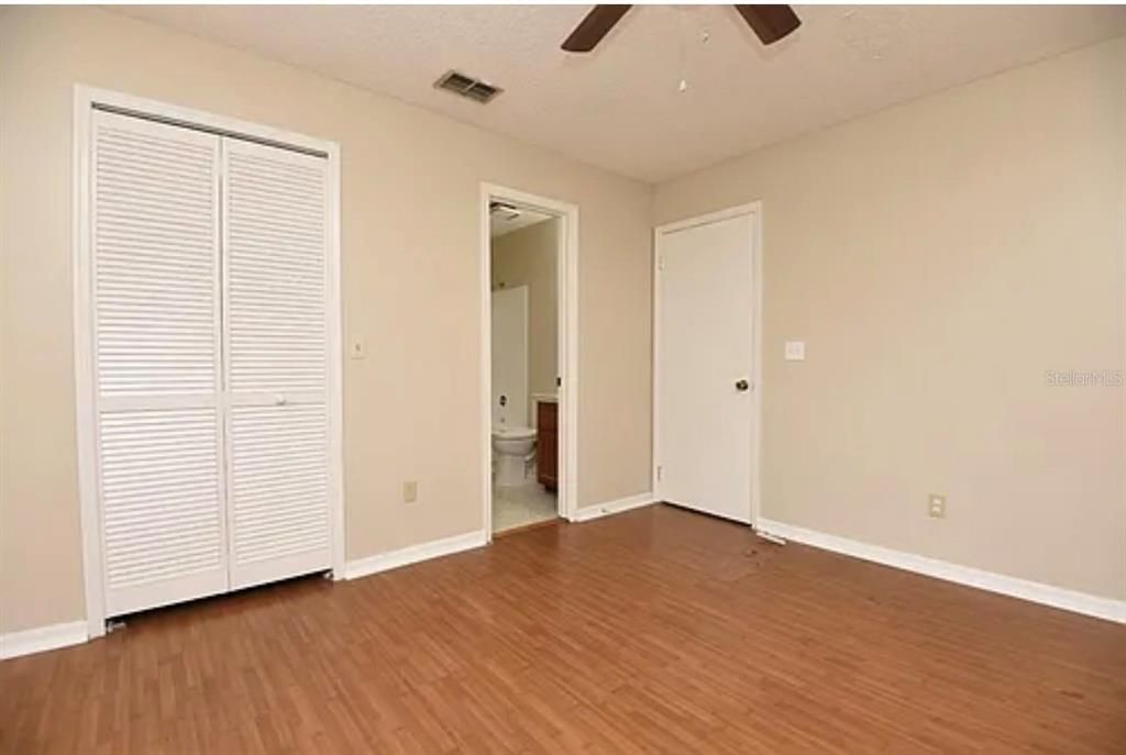 В аренду: $1,695 (2 спален, 2 ванн, 1200 Квадратных фут)