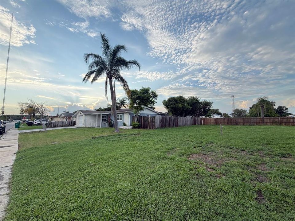 En Venta: $252,000 (2 camas, 1 baños, 1136 Pies cuadrados)