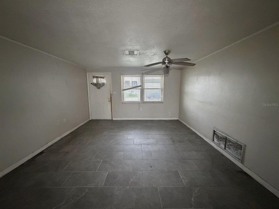 En Venta: $252,000 (2 camas, 1 baños, 1136 Pies cuadrados)