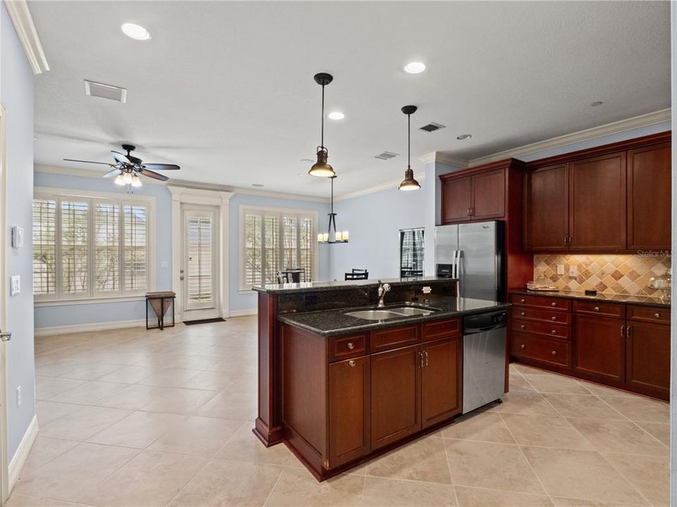For Sale: $649,900 (3 beds, 2 baths, 1818 Square Feet)