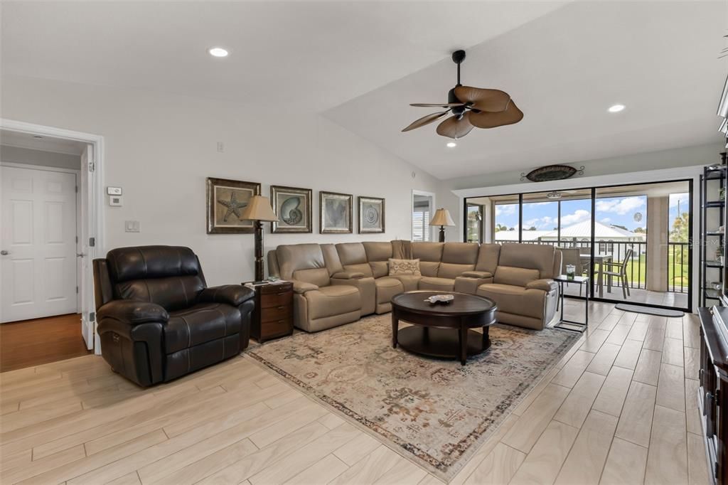 For Rent: $6,500 (3 beds, 2 baths, 1534 Square Feet)