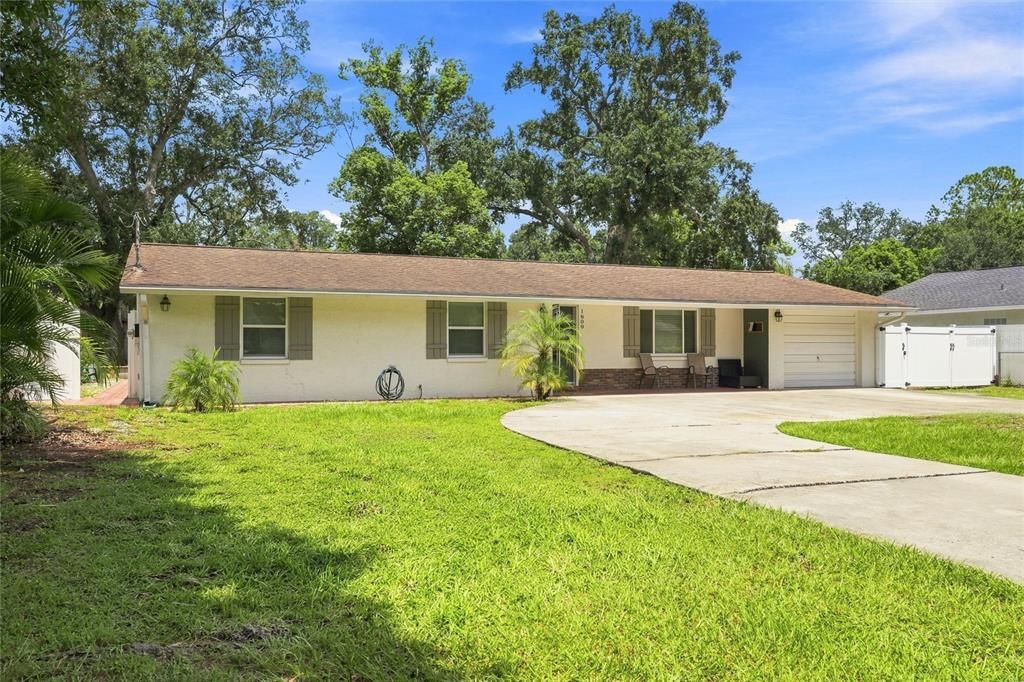 Active With Contract: $439,900 (3 beds, 2 baths, 2063 Square Feet)