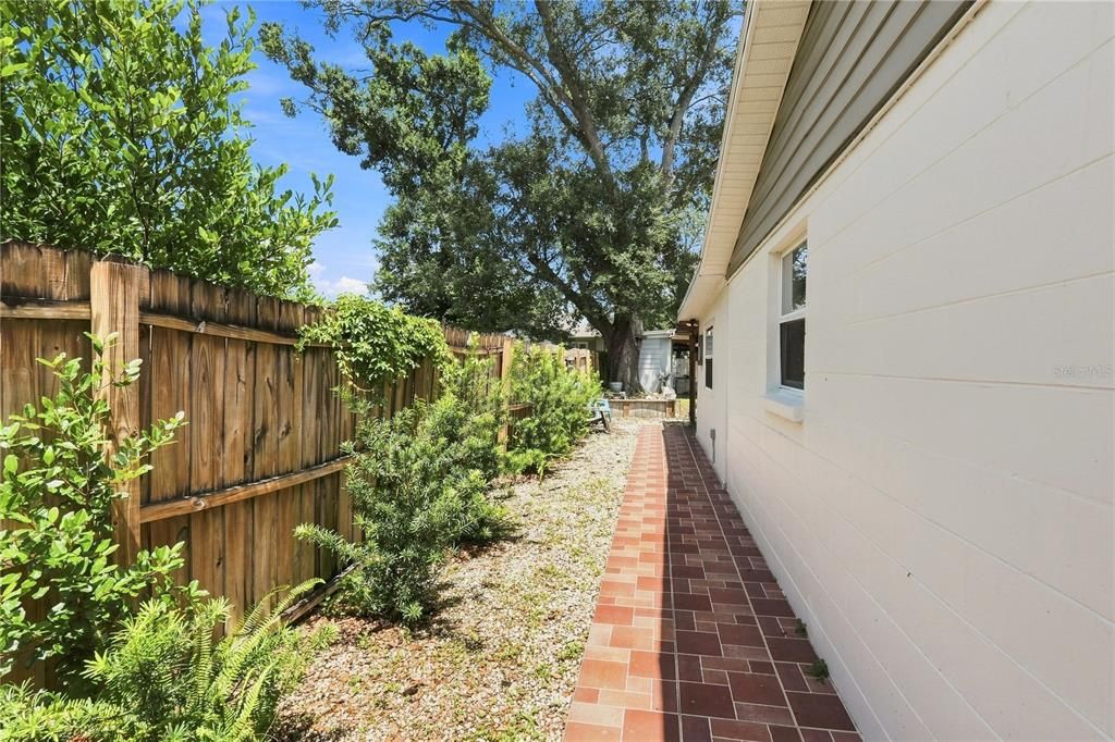 Active With Contract: $439,900 (3 beds, 2 baths, 2063 Square Feet)