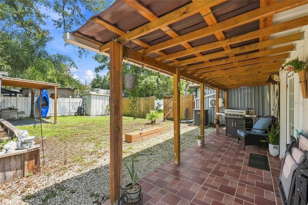 Active With Contract: $439,900 (3 beds, 2 baths, 2063 Square Feet)