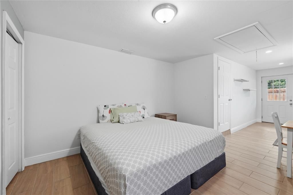 Active With Contract: $439,900 (3 beds, 2 baths, 2063 Square Feet)