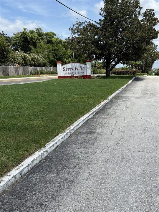 For Sale: $107,000 (1 beds, 1 baths, 650 Square Feet)