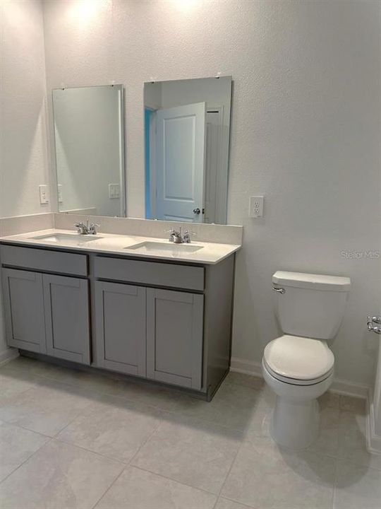 For Rent: $1,850 (3 beds, 2 baths, 1555 Square Feet)